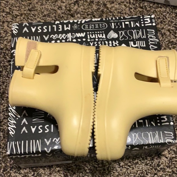 MINI MELISSA BOOTS - Picture 2 of 4